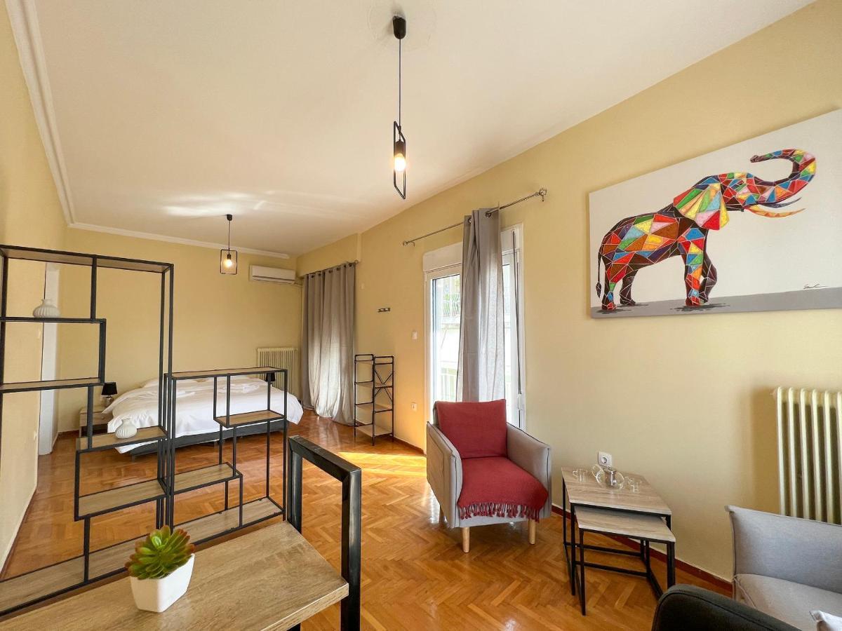 Chiou Spacious 90Sqm Apt In Atenas Exterior foto