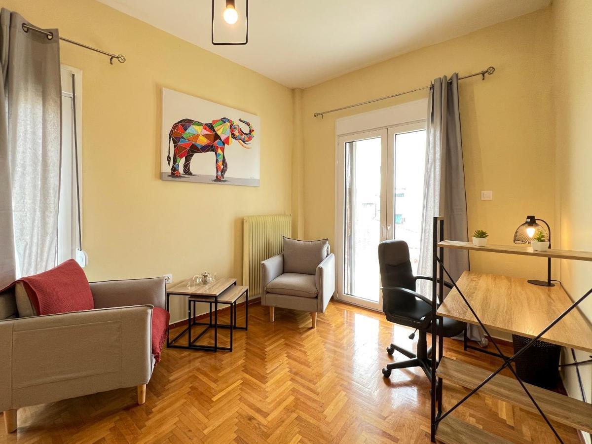 Chiou Spacious 90Sqm Apt In Atenas Exterior foto